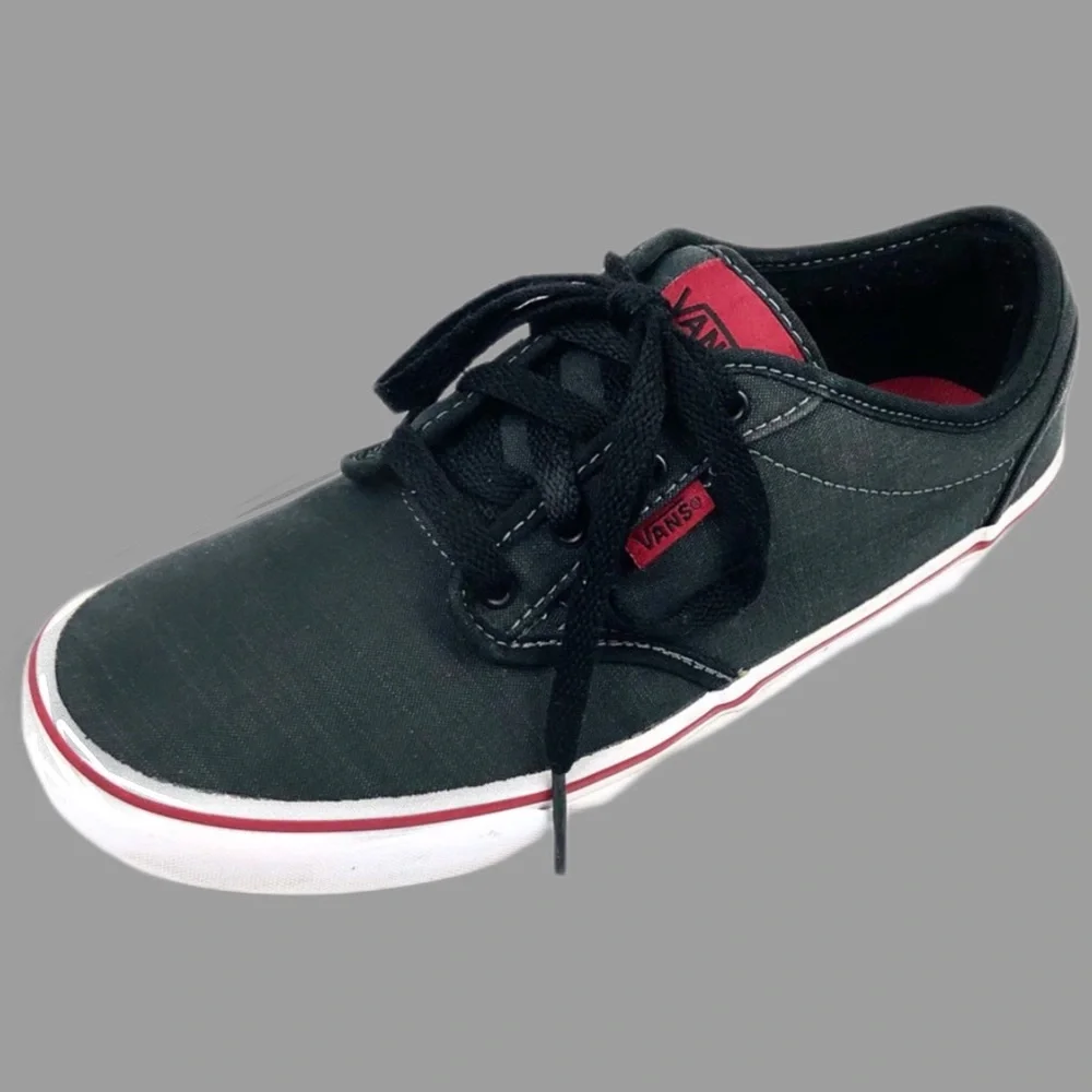 Vans Youth Gray/Red Trim Canvas Low Top Sneakers Size 6